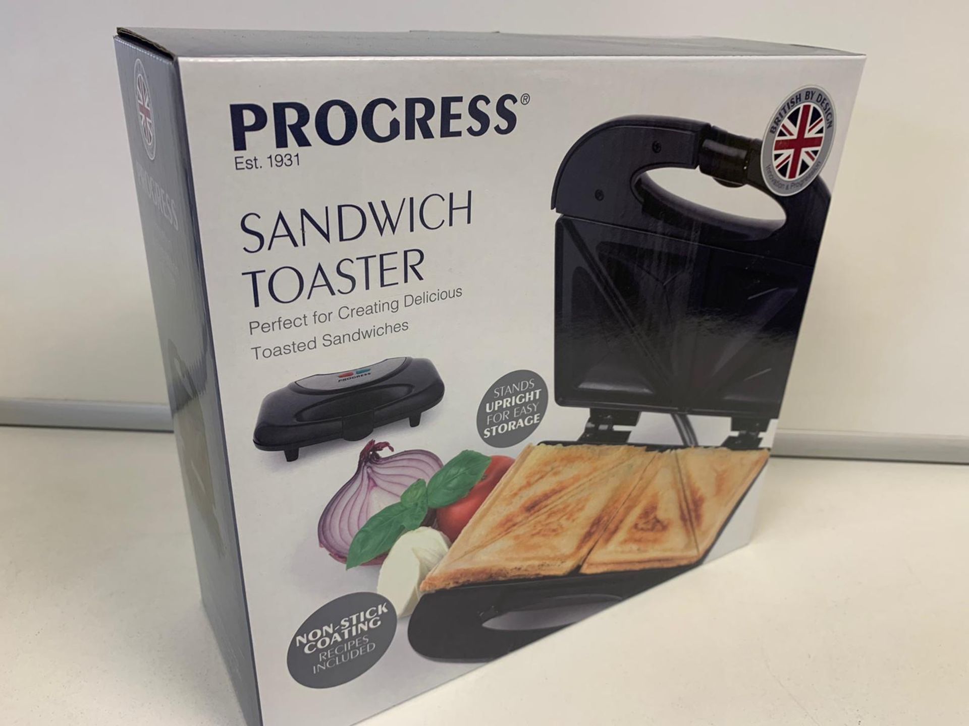 BRAND NEW BOXED PROGRESS SANDWICH TOASTER