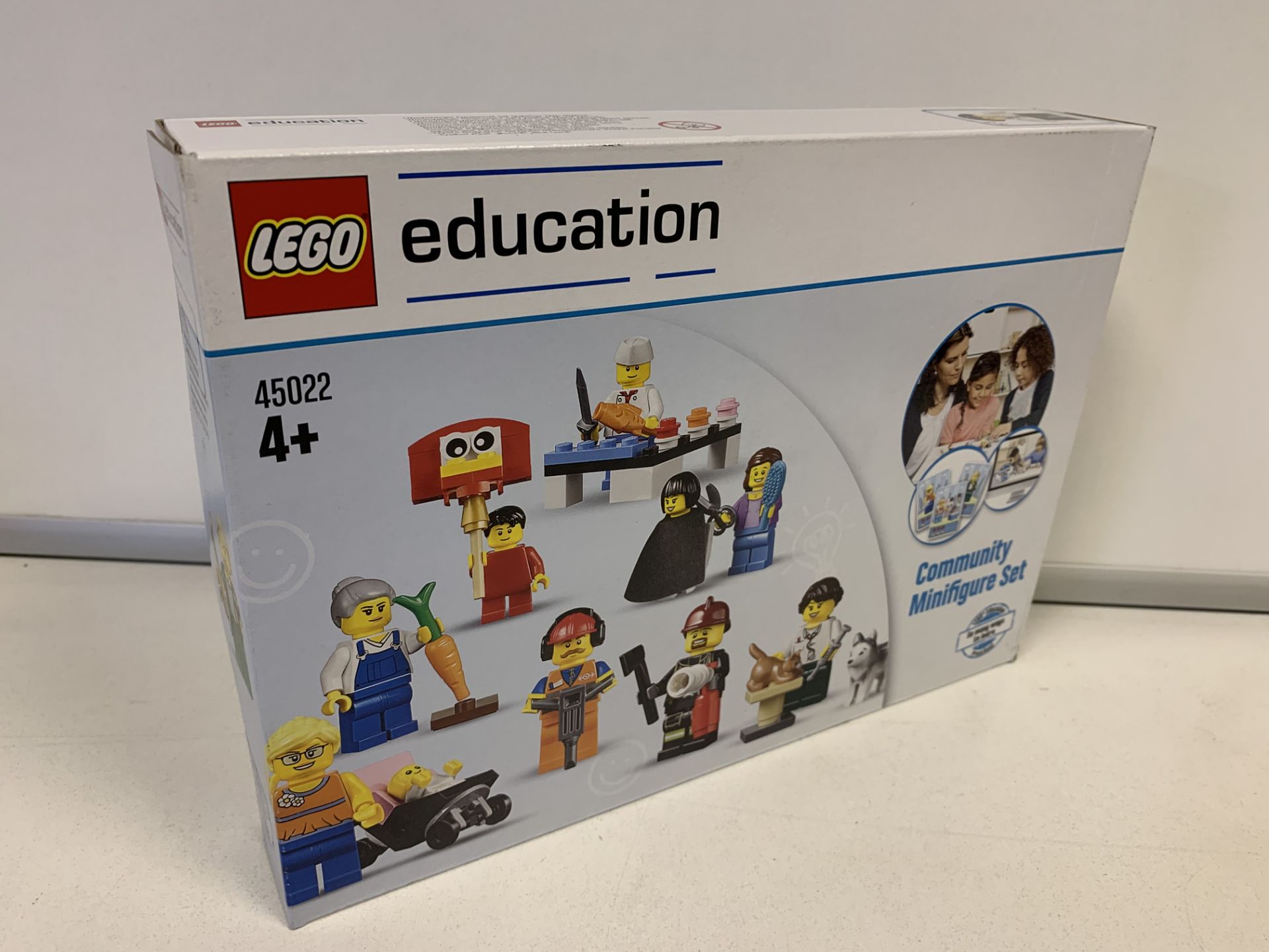 2 X BRAND NEW LEGO EDUCATION COMMUNITY MINIFIGURES SETS