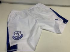 50 X BRAND NEW OFFICIAL EVERTON WHITE AND BLUE CHILDRENS SHORTS