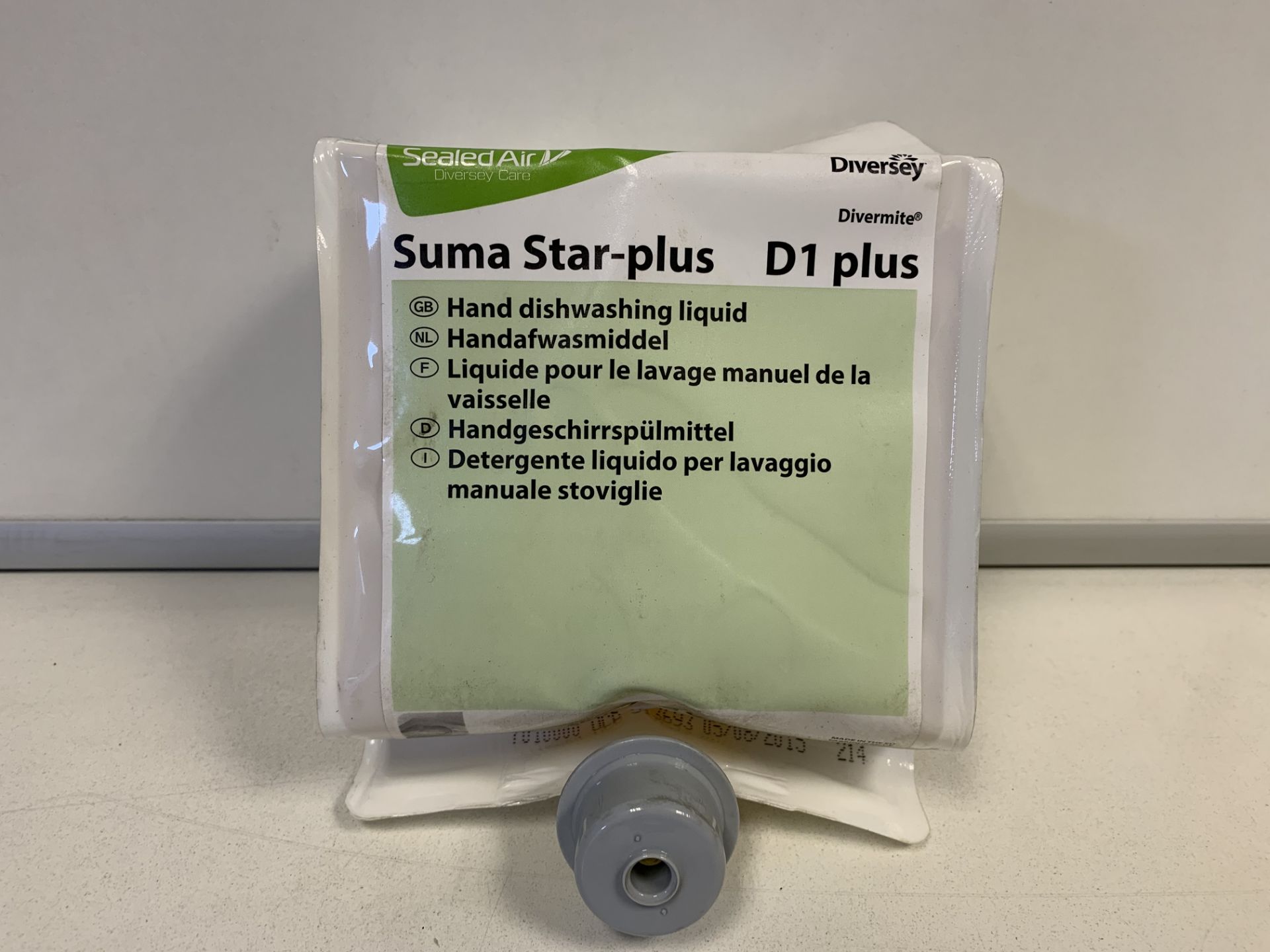 8 X BRAND NEW SUMA STAR PLUS D1 PLUS 1.5L HAND DISHWASHING LIQUID IN 2 BOXES RRP £300