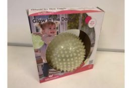 5 x BRAND NEW GLOW IN THE DARK EDUSHAPE BALLS