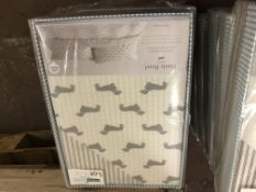 BRAND NEW EMILY BOND SUPER KING SIZE DUVET COVER SET WITH DACHSHUND DETAIL COLOUR GREY