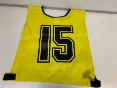 45 X BRAND NEW GREEN POLYESTER YELLOW RUGBY BIBS NUMBERED 1-15