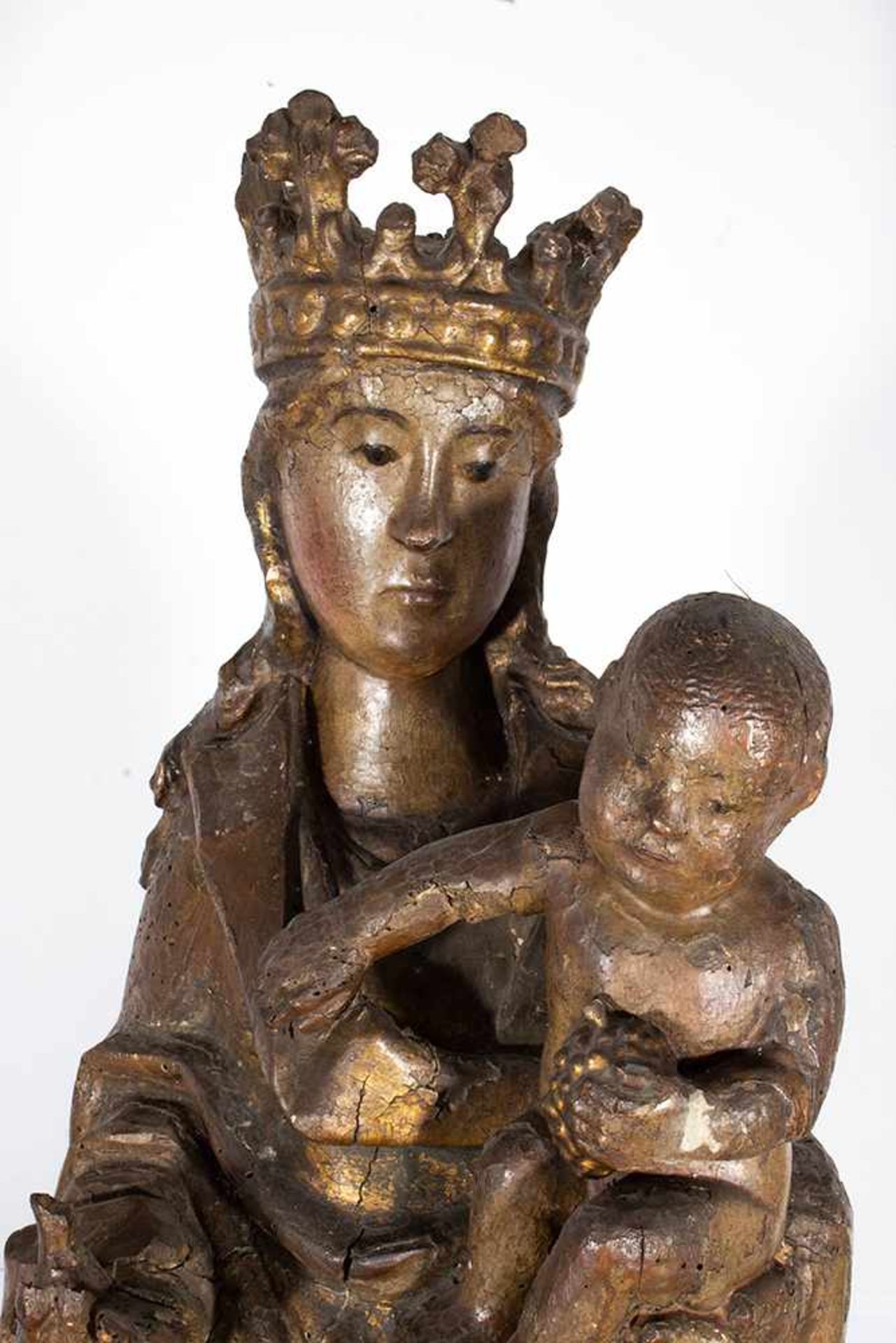 Escuela española de la segunda mitad del siglo XV. "Virgen con Niño".Escuela española de la - Image 4 of 6