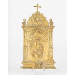 Portapaz en bronce con representación de Virgen con Niño. Portapaz en bronce con representación de