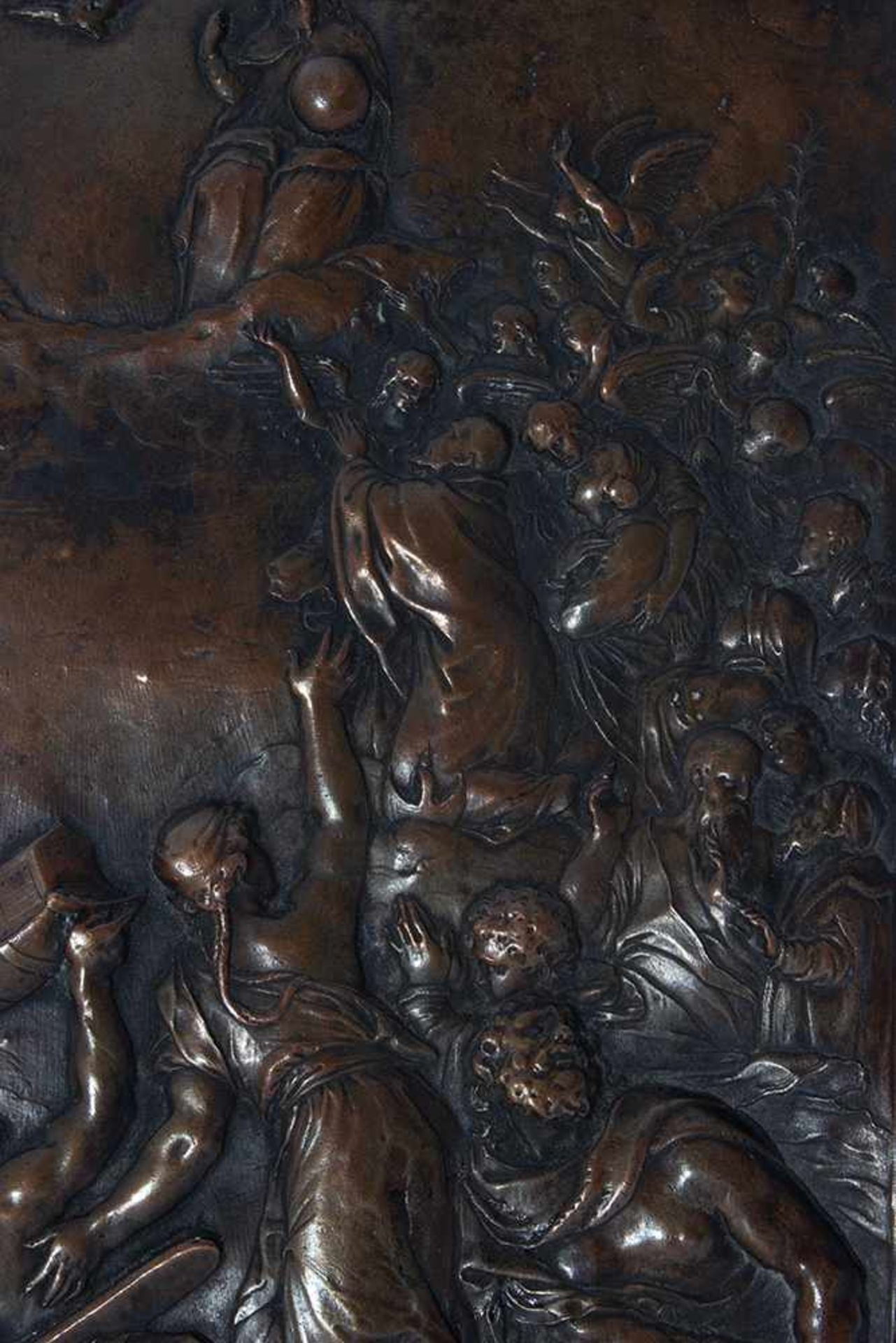 Escuela del Norte de Italia del siglo XVII. "La Gloria". Bajorrelieve en cobre cincelado. - Image 2 of 4