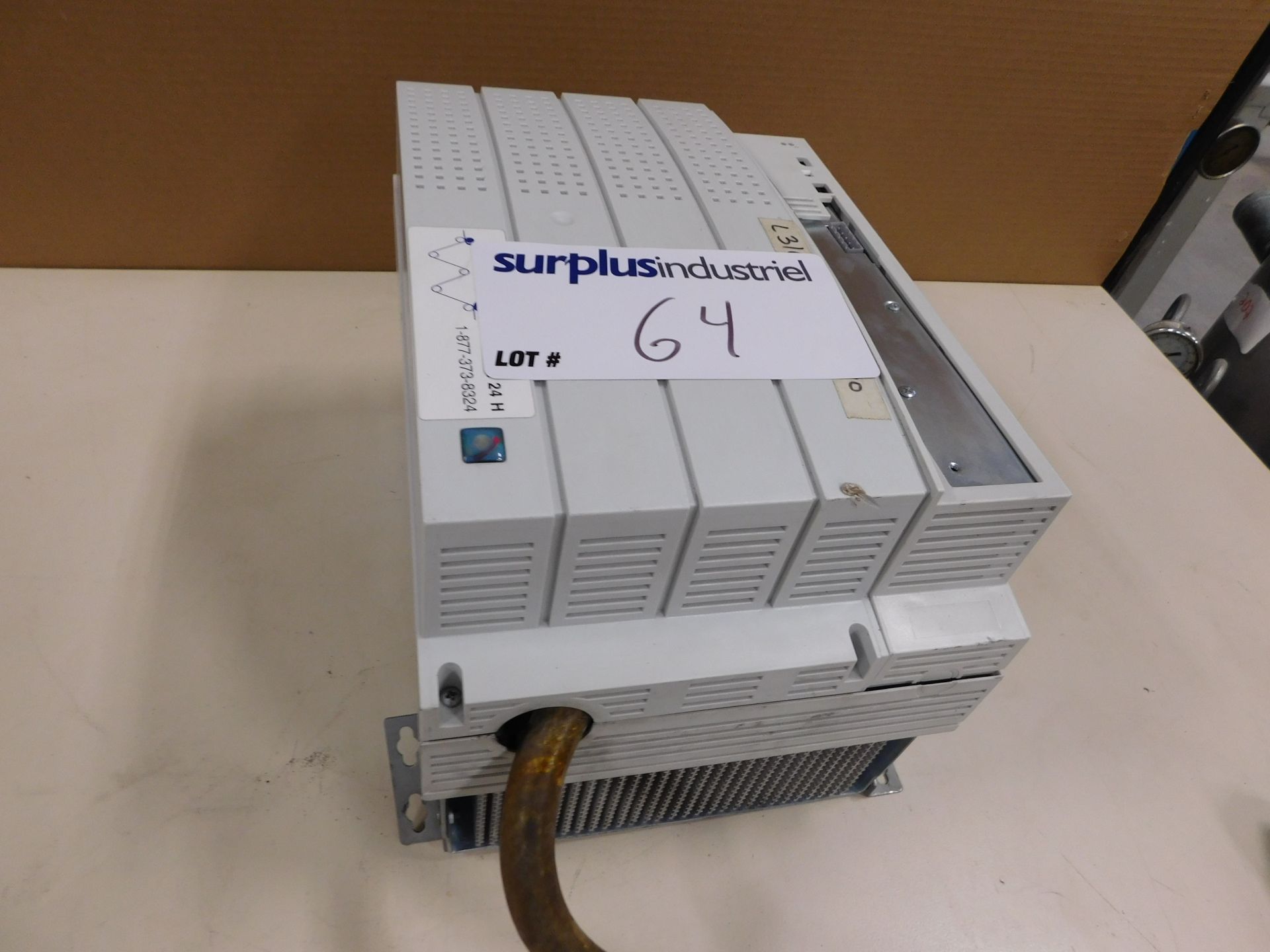 LENZE EMB9343-E SERVO-INVERTER