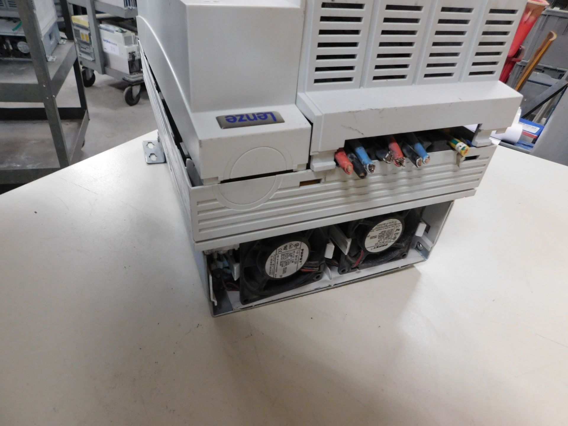 LENZE EMB9343-E SERVO-INVERTER - Image 3 of 4