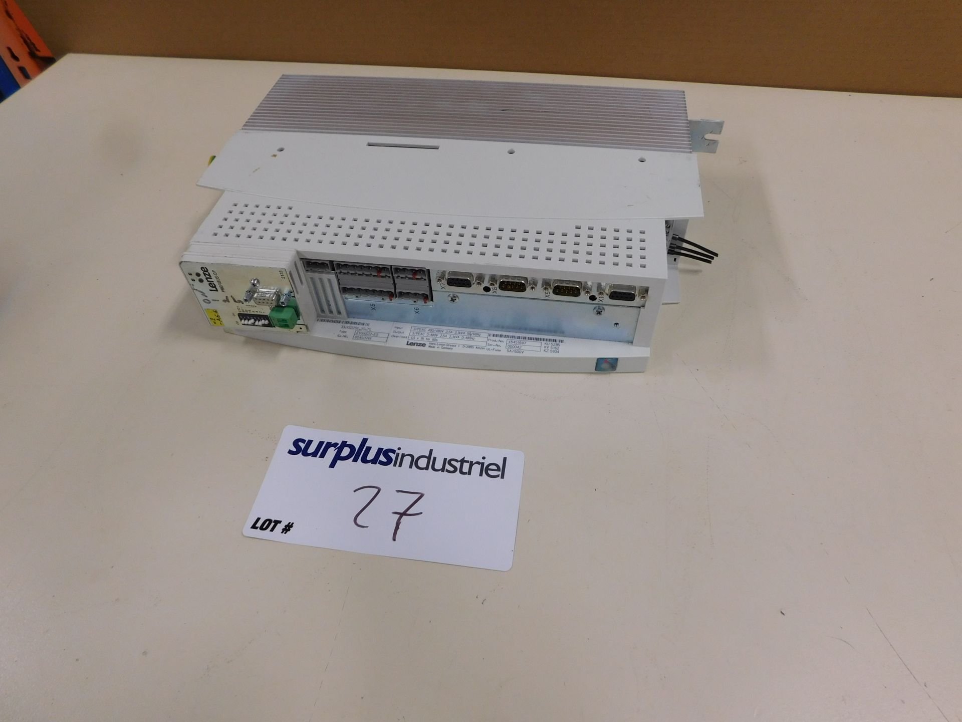 LENZE EVS9322-ES SERVO-INVERTER