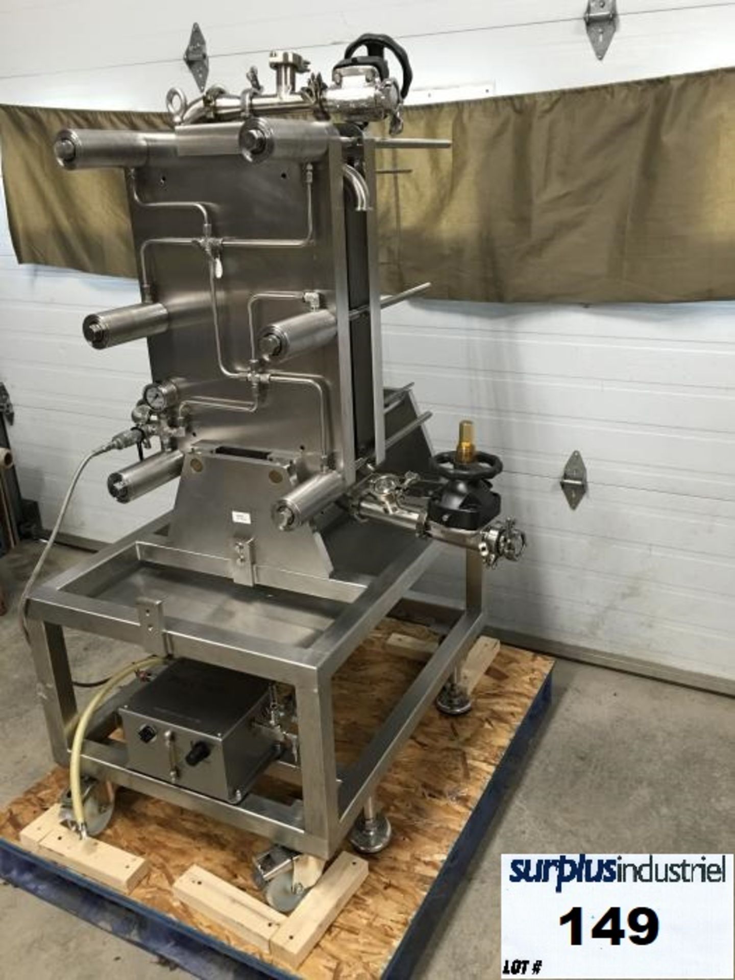 Pall brand filter press