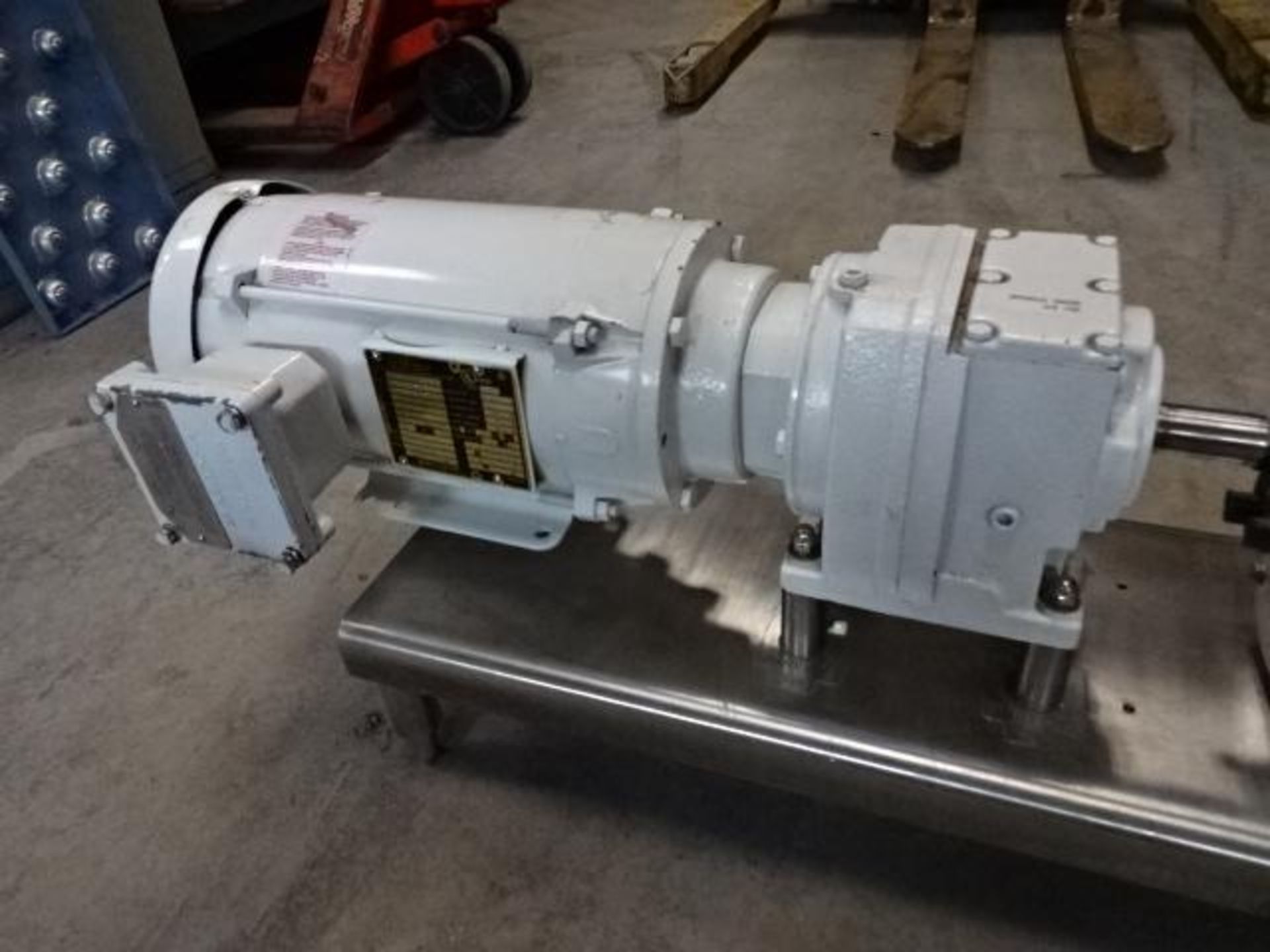 Pump not complete (no impeller) 1 HP, 230/460 VOLT, 1750 RPM - Image 2 of 8