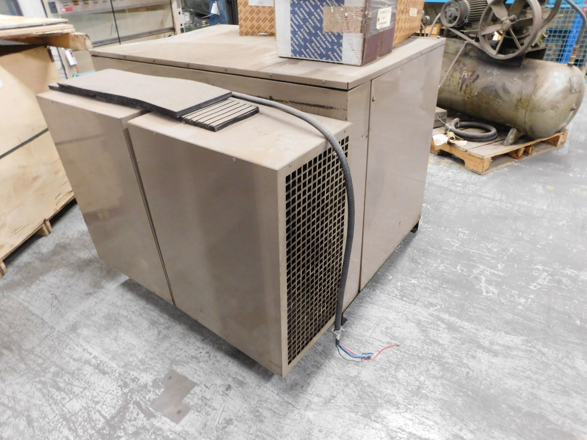 air compressor - Image 3 of 4