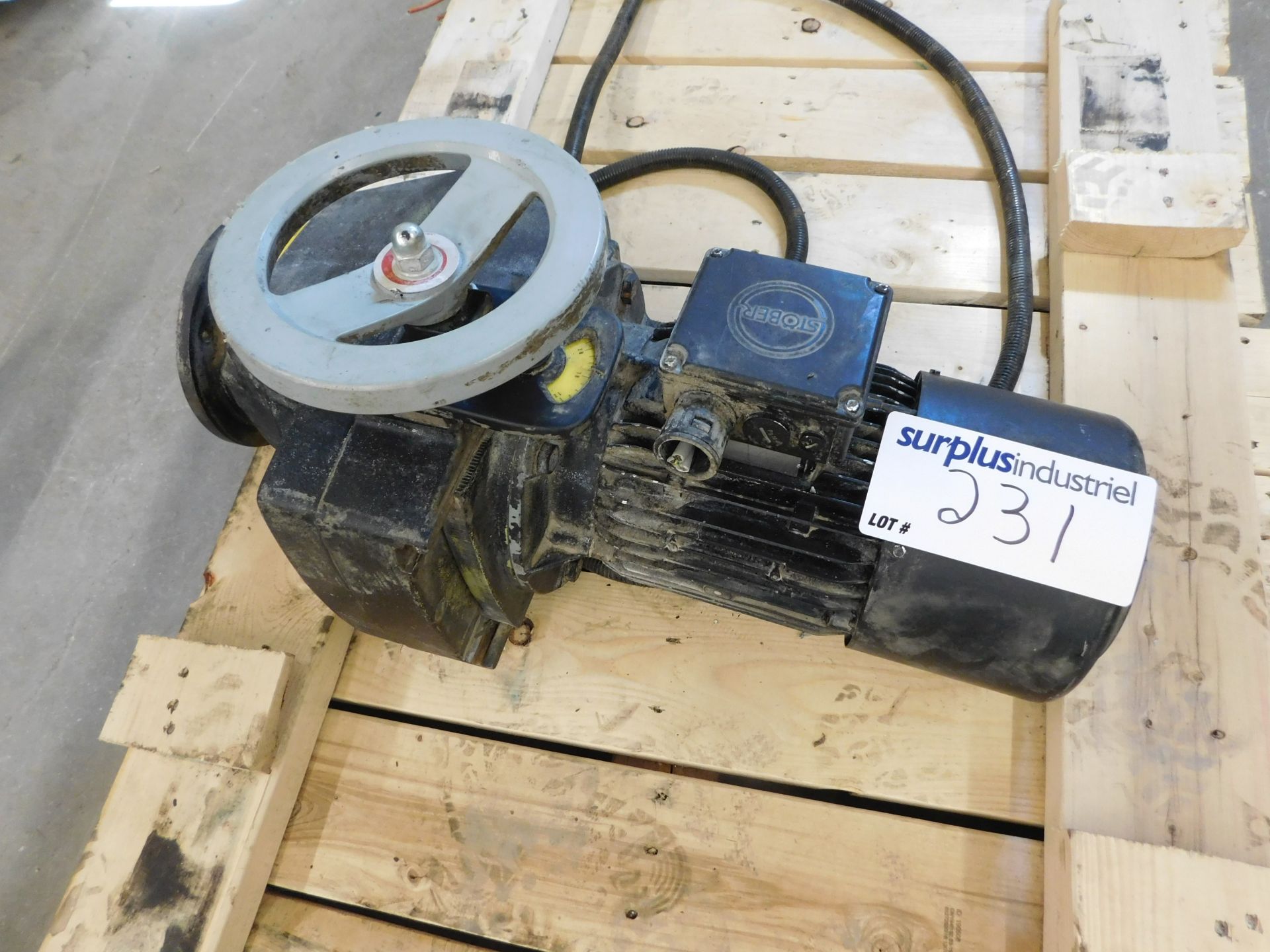 Adjustable Motor GearBox - Image 2 of 4