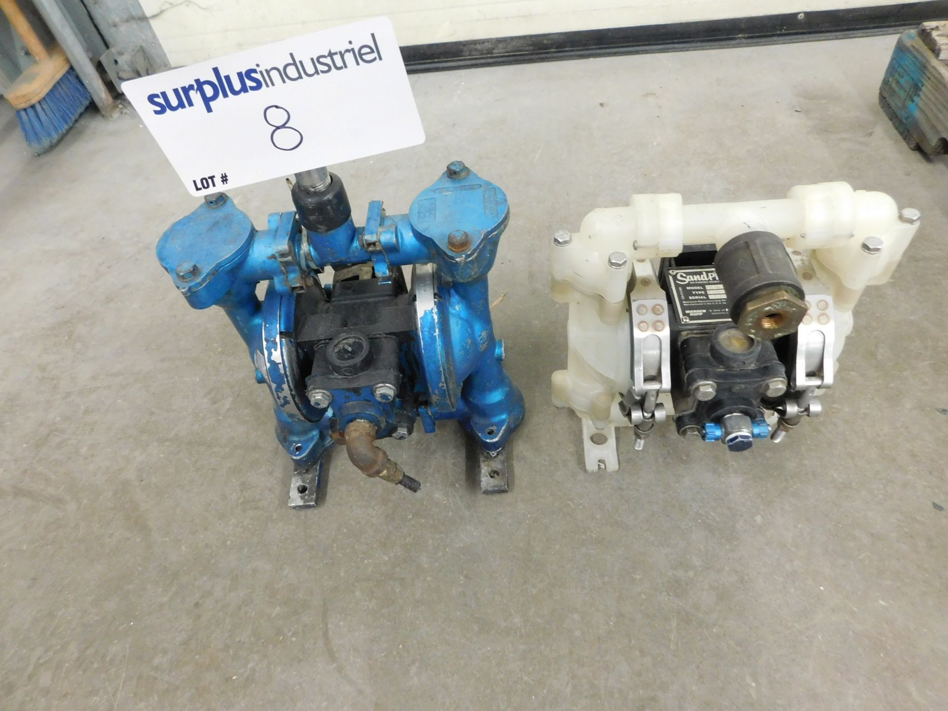 Lot of 2 pump