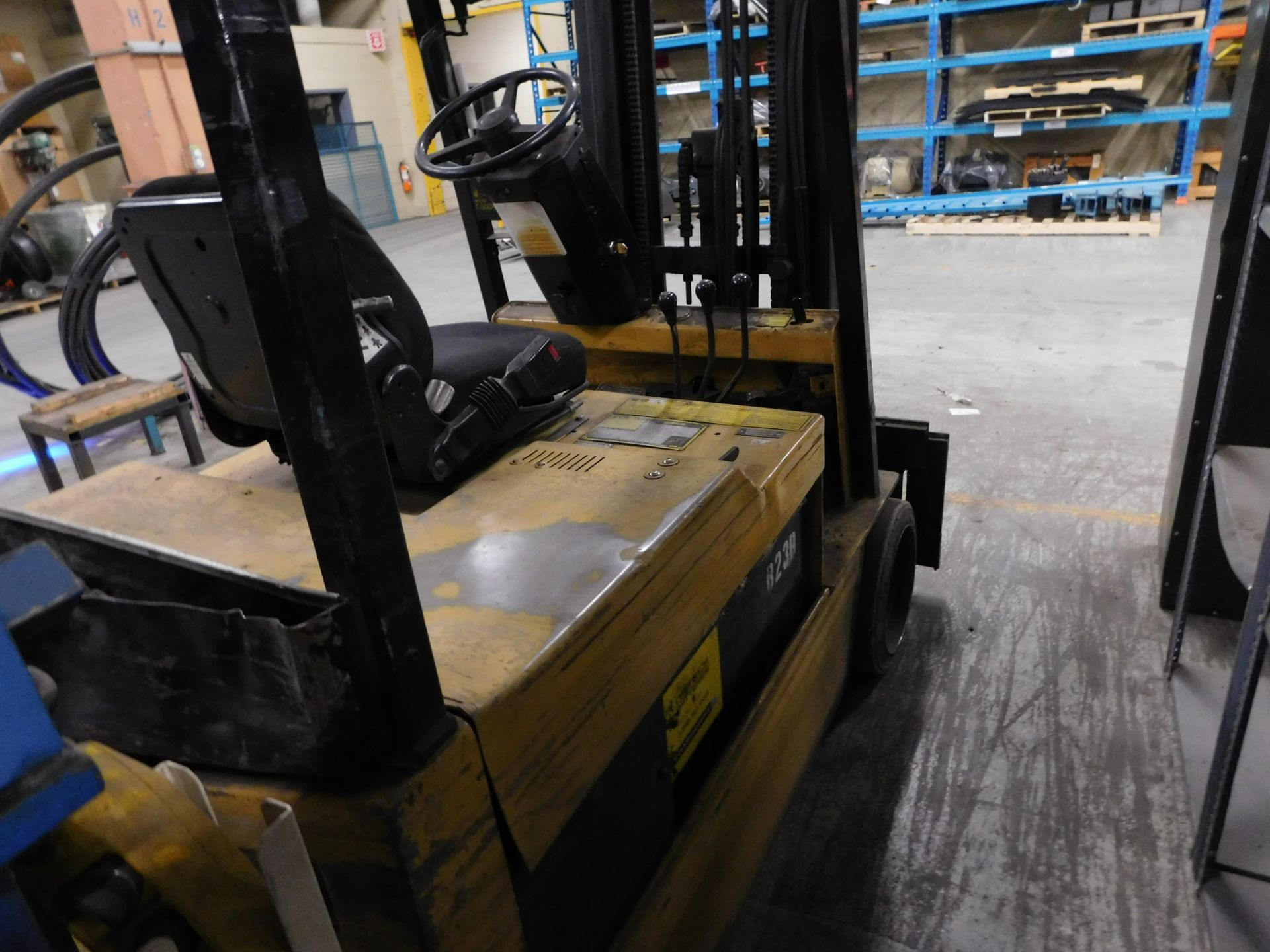 electric forklifts for parts VENDU SANS BATTERIE , NO BATERIE - Image 4 of 5