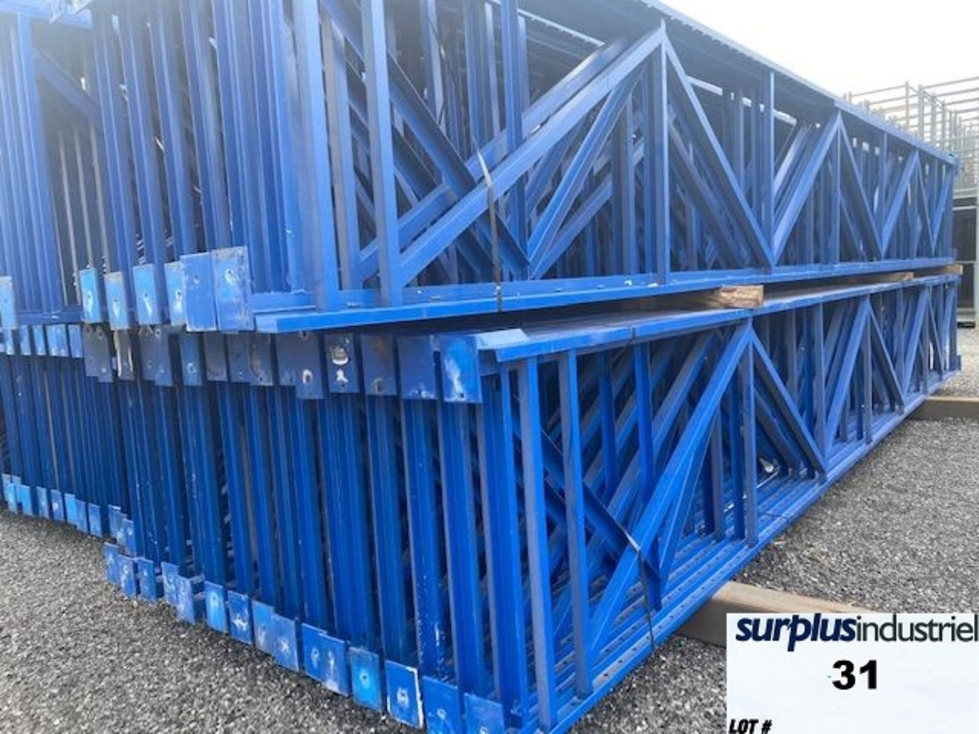 Structural upright racking 44 ''x 18'