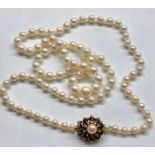 9ct gold sapphire and pearl clasp cultured pearl necklace