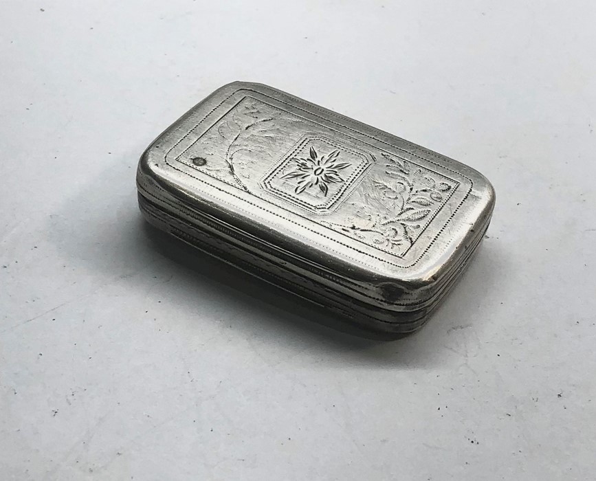 Antique Georgian silver snuff box full Birmingham silver hallmarks measures approx 57mm by 37mm