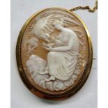Vintage 9ct gold mounted cameo brooch measures approx 50mm by 40mm hallmarked 9ct