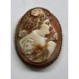 Vintage 14ct gold mounted cameo brooch hallmarked 14ct on clasp measures approx 52mm by 41mm weight