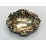 Vintage Hallmarked 1973 London silver ornate Bon Bon Dish (84g)