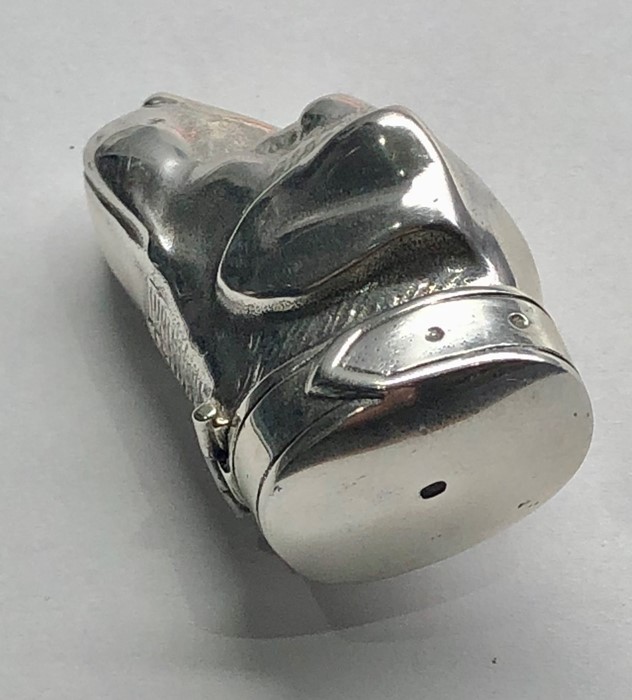 Hallmarked silver dogs head pill box full london silver hallmarks measures approx 53mm long - Image 3 of 4