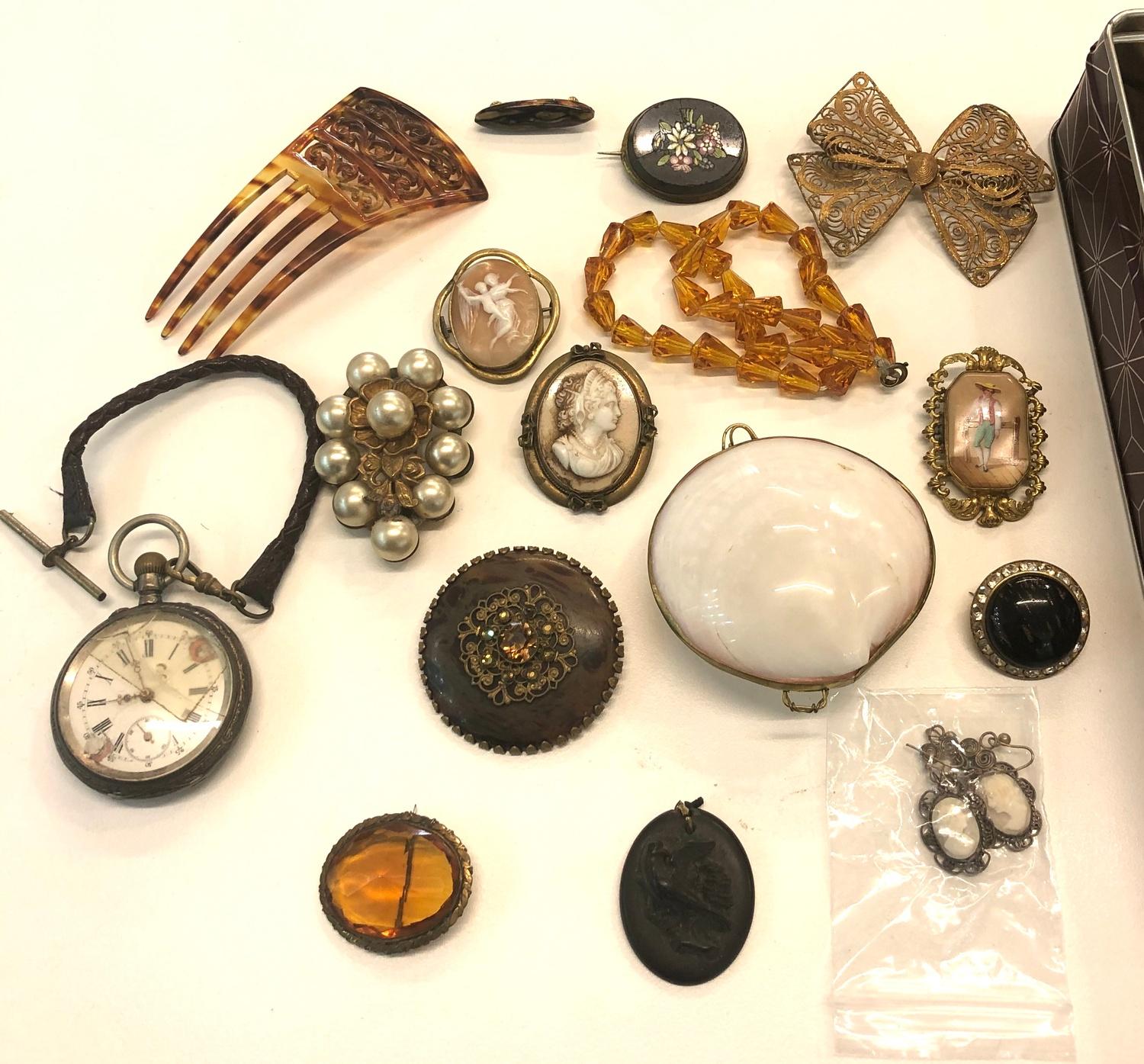 Box of victorian and later vintage costume jewellery - Image 3 of 3