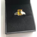 18ct white gold diamond and yellow sapphire ring large central yellow sapphire that measures