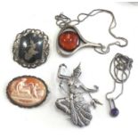 Selection of vintage silver jewellery includes cameo brooch 2 siam silver brooches 2 silver pendants
