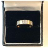 18ct gold and diamond dress ring weight 3.3g