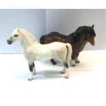 2 Beswick horses