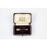 Cartier Paris art deco platinum & diamond arrow jabot pin/brooch (2.7g)