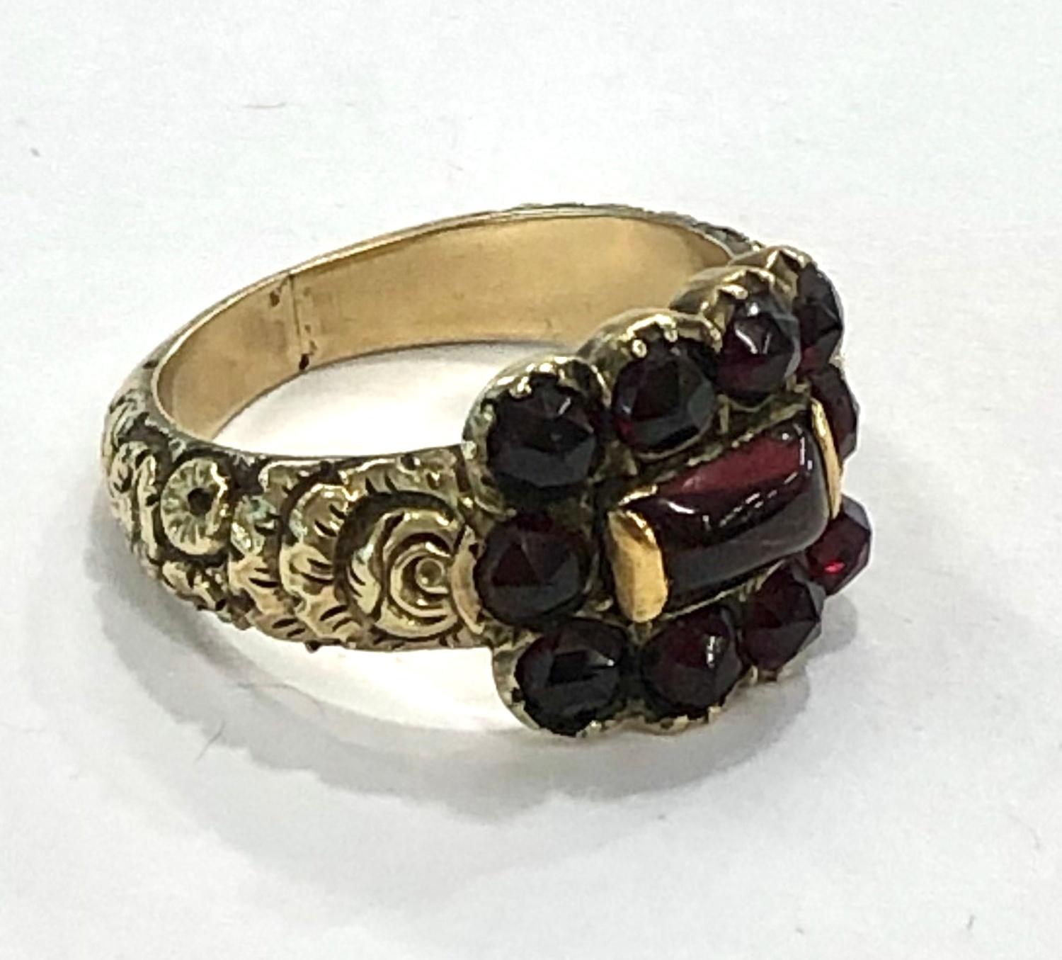 Georgian gold mourning ring set with garnets engraved on inside 1823 mary hooper weight 6.5g