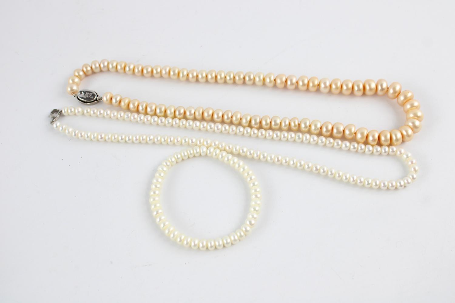 .925 Sterling silver clasped honora pearl branded pearl necklaces w/original packaging - Image 5 of 6