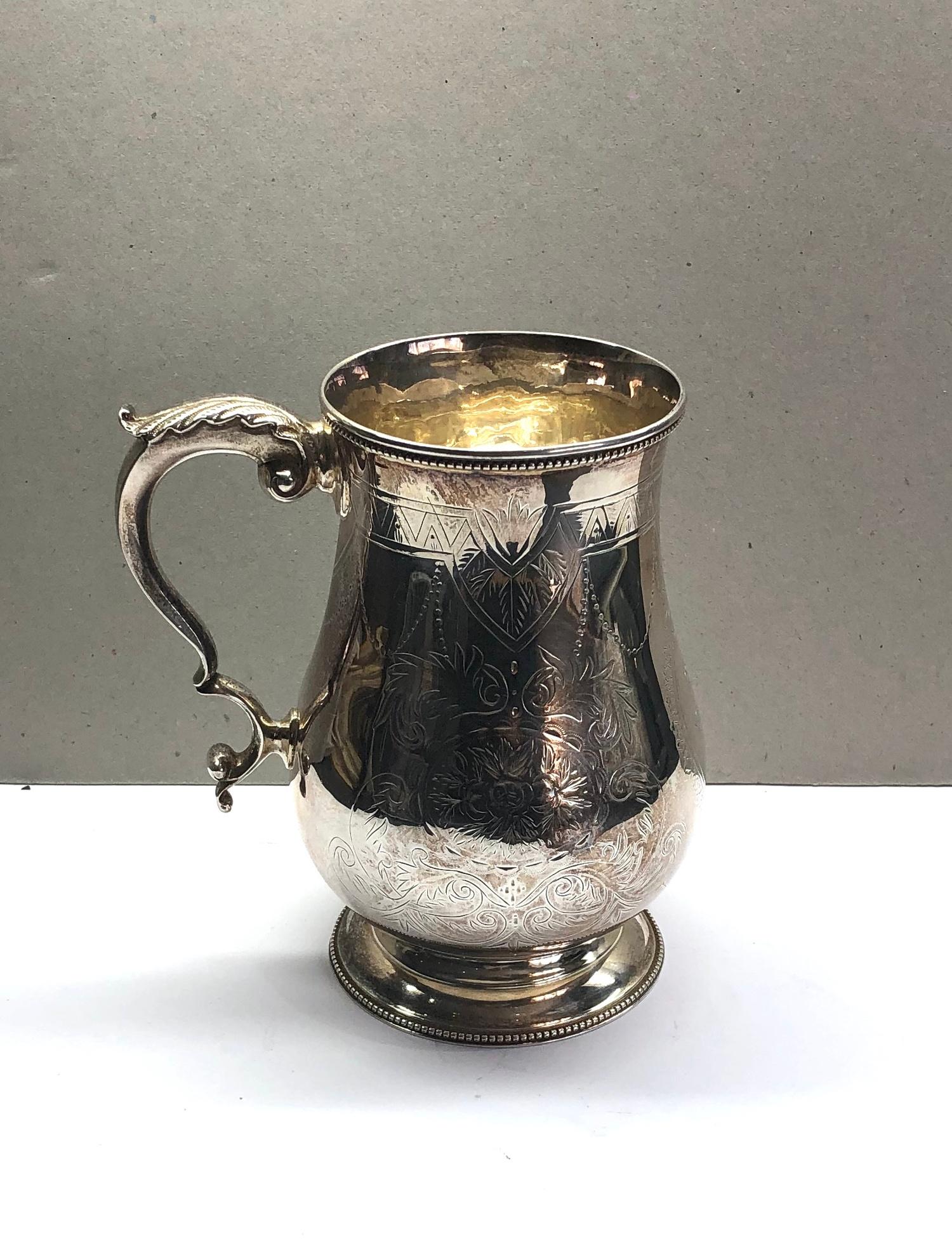 Large Victorian silver tankard London silver hallmarks measures approx. 14.5cm dia 10cm at widest