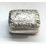 Antique Georgian silver vinaigrette Birmingham silver hallmarks measures approx. 23mm by 18mm and
