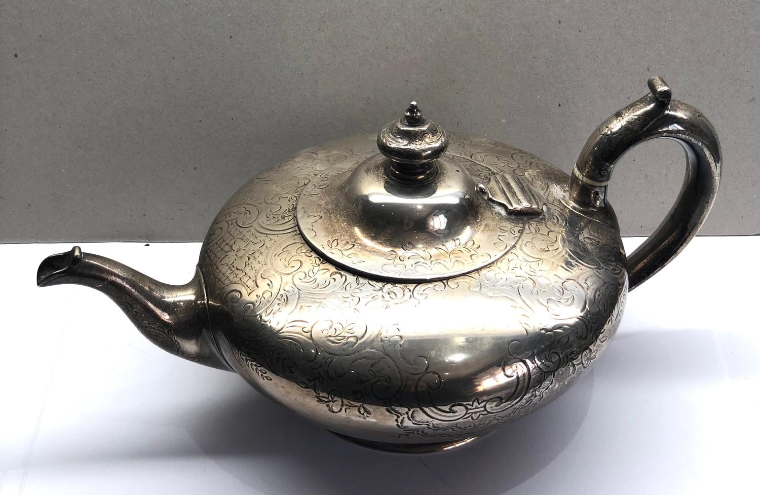 Victorian silver teapot london silver hallmarks makers mark W.M weight 600 g - Image 2 of 6