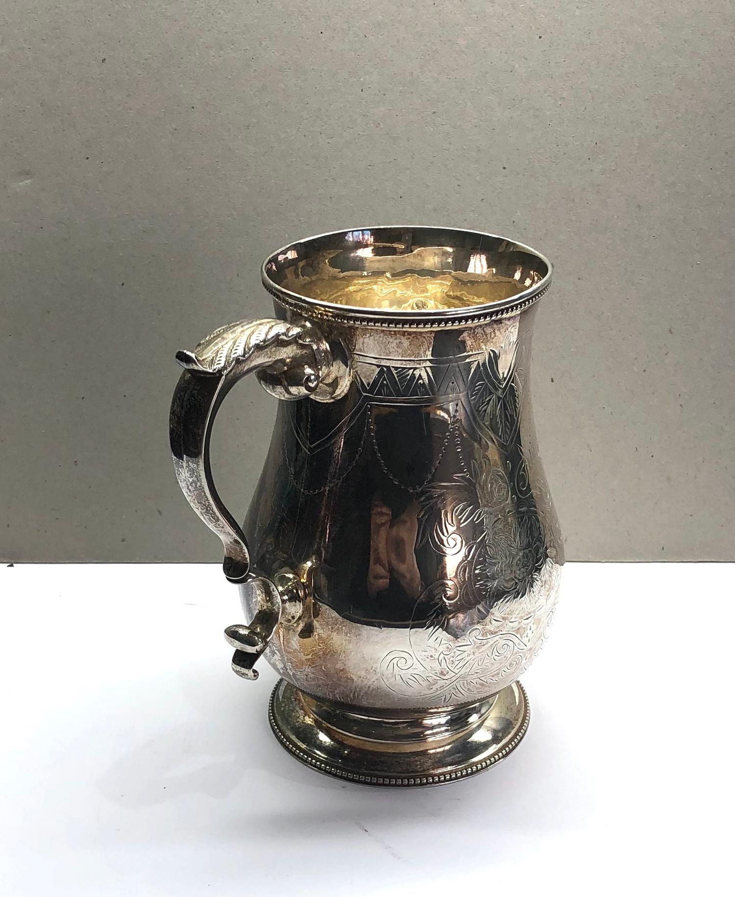 Large Victorian silver tankard London silver hallmarks measures approx. 14.5cm dia 10cm at widest - Image 2 of 6