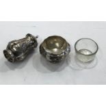 Chinese silver salt and pepper pots, Chinese silver hallmarks.