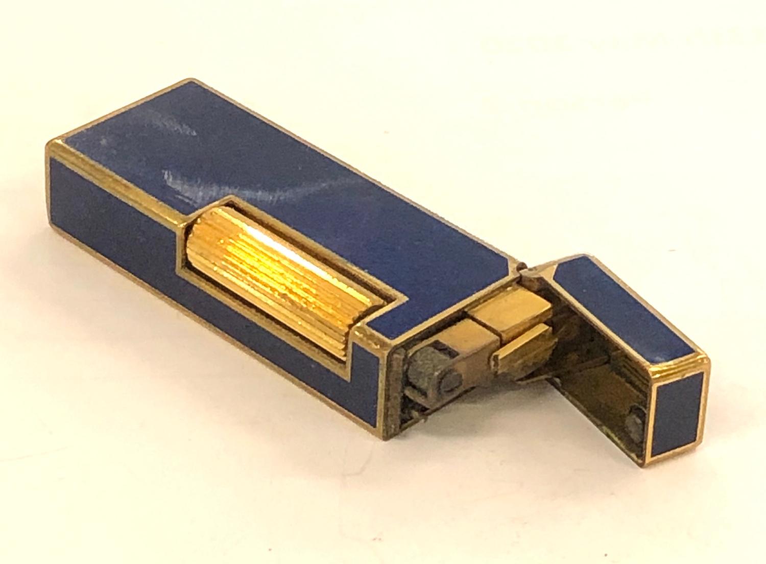 Vintage Dunhill cigarette lighter, in good untested condition as shown in images. - Image 4 of 4