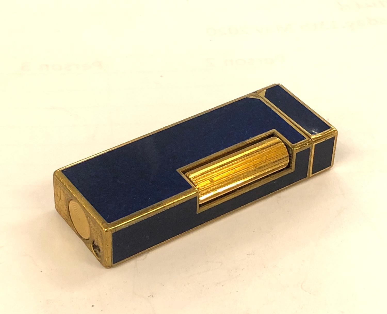 Vintage Dunhill cigarette lighter, in good untested condition as shown in images. - Image 3 of 4