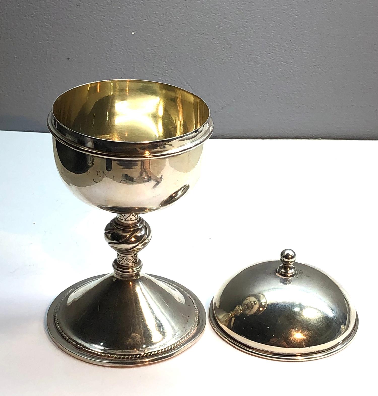 vintage silver communion lidded chalice silver import marks measures approx 16cm high 8cm dia silver - Bild 2 aus 7