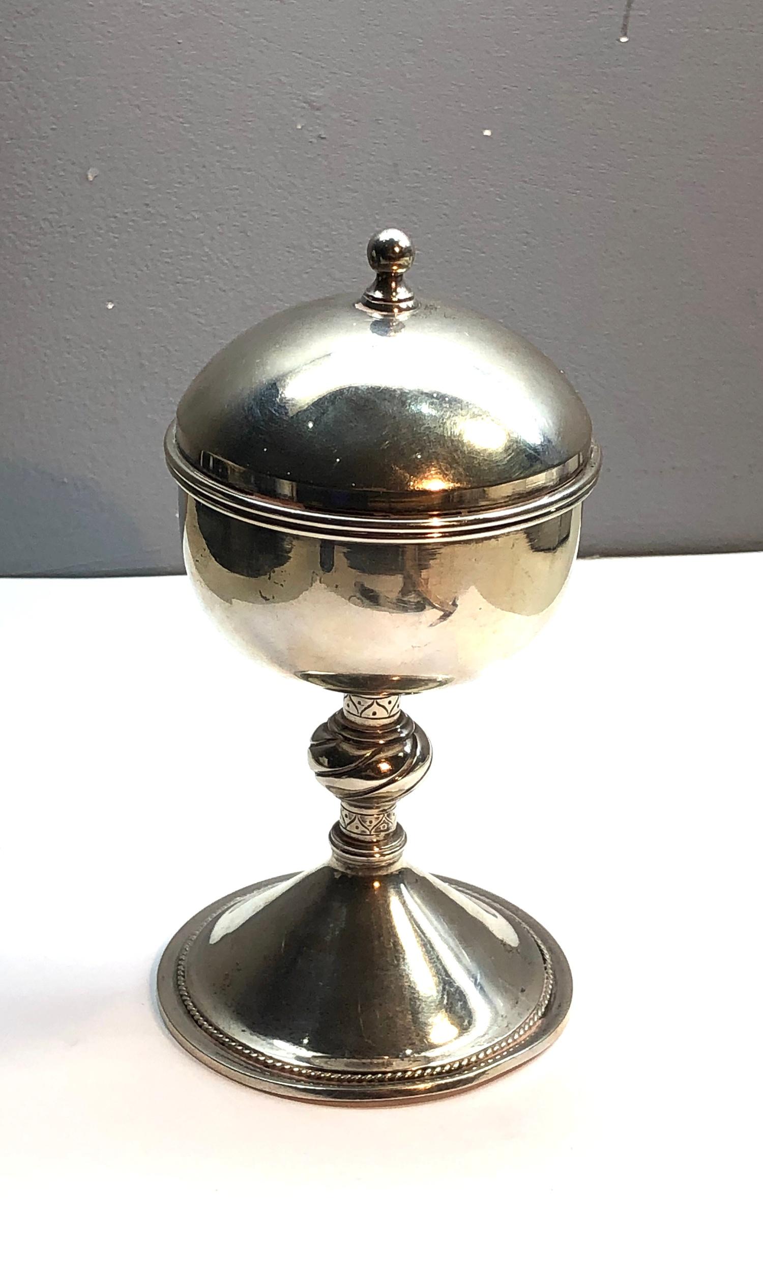vintage silver communion lidded chalice silver import marks measures approx 16cm high 8cm dia silver
