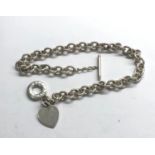Tiffany & Co silver necklace measures approx 42cm long
