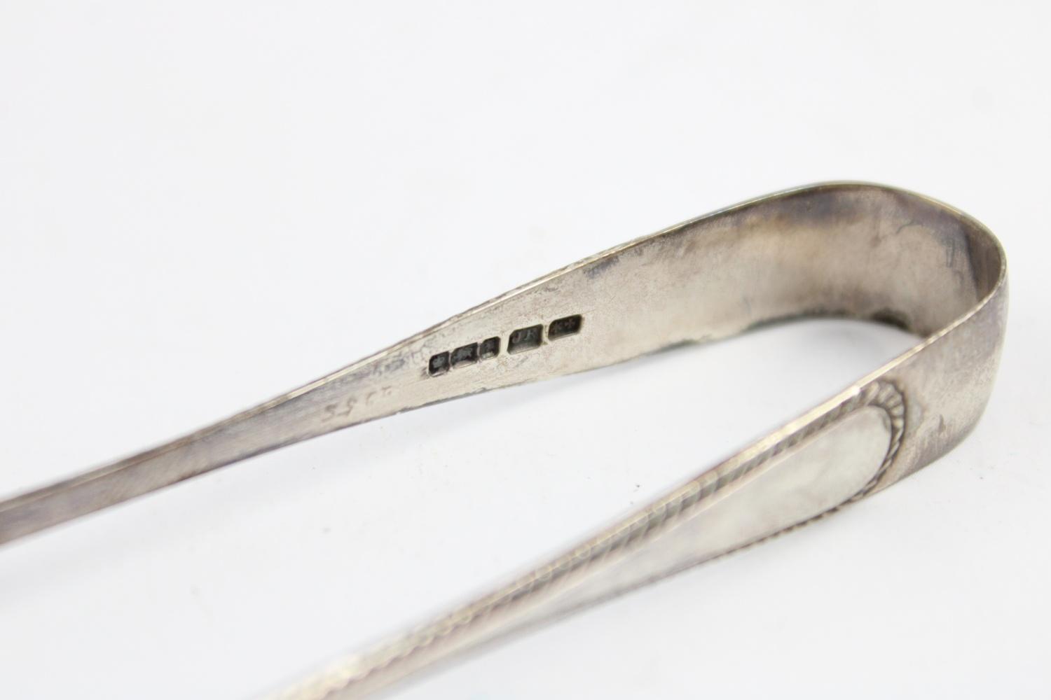 Antique Hallmarked 1916 Sheffield silver teaspoons with sugar tongs maker - Joseph Rodgers & Sons - Image 8 of 9