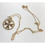 9ct Gold pendant and chain weight 1.5g chain measures approx 44cm long, good as shown condition