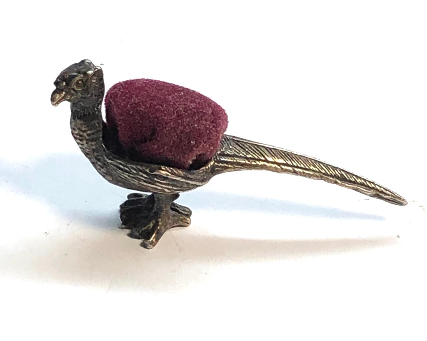 Miniature silver pheasant pin cushion hallmarked 925 measures approx 47mm wide height 22mm, as shown