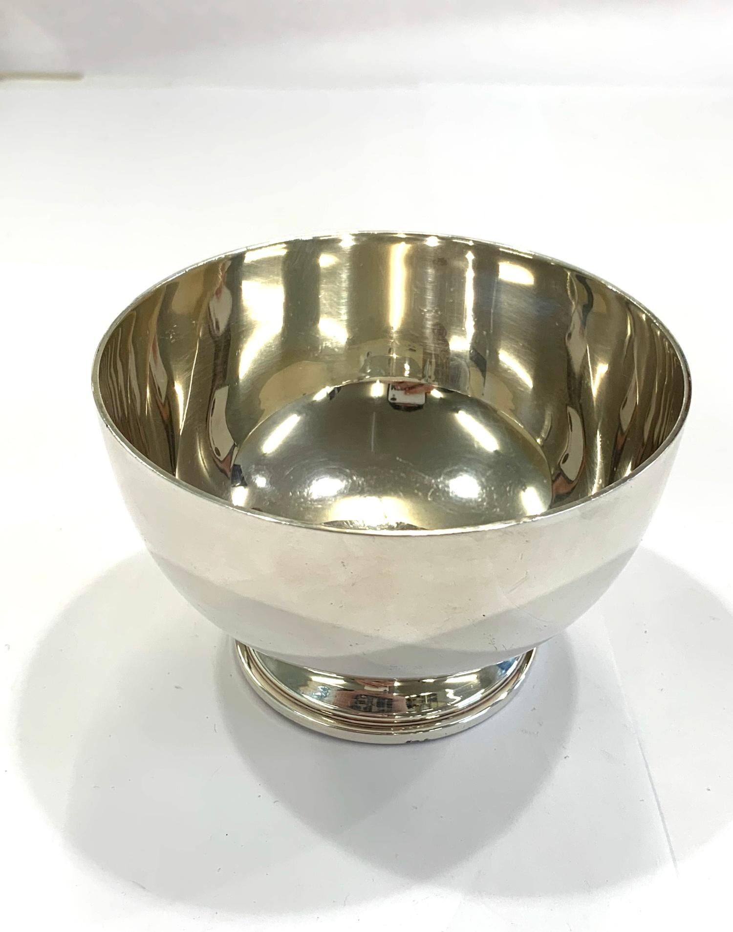 Vintage Hallmarked 1977 London silver bowl by payne & Son Oxford Diameter - 10cm In vintage