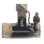 vintage dutch silver miniature girl at water pump measure approx 4.8cm wide dutch silver