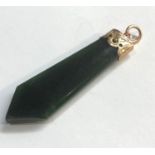 Vintage gold mounted jade pendant measures approx 45mm by 14mm good condition